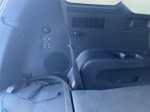 Used 2023 Hyundai Palisade Calligraphy image 42