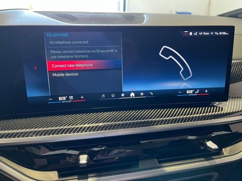 Used 2024 BMW X7 M60i w/ Executive Package image 59