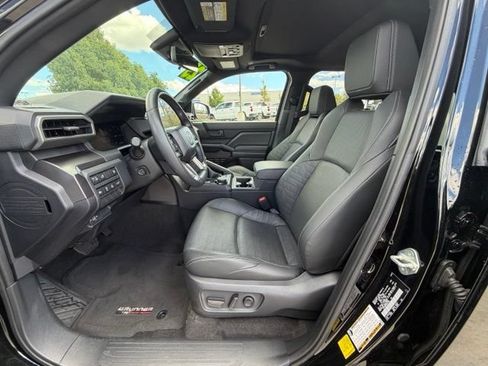 Used 2025 Toyota 4Runner TRD Off-Road Premium w/ Tow Technology Package AWD/4WD image 14