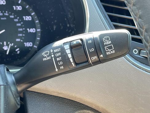 Used 2017 Hyundai Santa Fe Sport FWD image 24