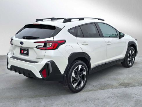 Used 2024 Subaru Crosstrek 2.5i Limited image 3