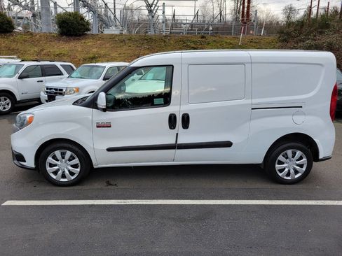 Used 2021 RAM ProMaster City Tradesman SLT image 4