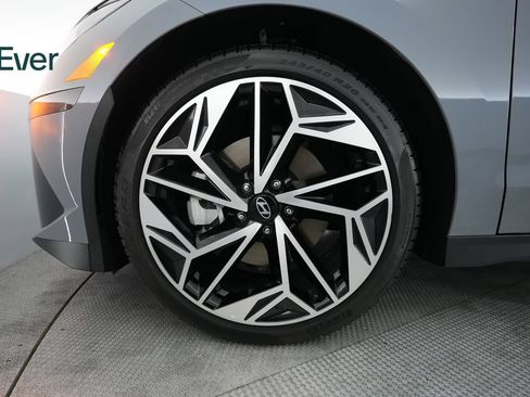 Used 2023 Hyundai Ioniq 6 SEL RWD image 18