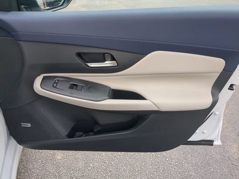 New 2026 Nissan Sentra SL FWD image 32