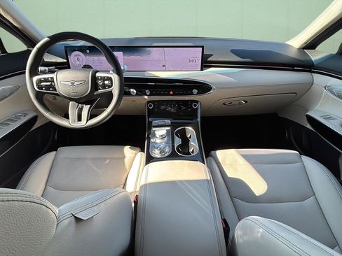 Certified 2026 Genesis GV70 2.5T image 23