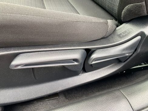 Used 2025 Honda Civic LX image 10