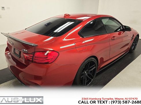 Used 2015 BMW M4 Coupe w/ Executive Package RWD image 9