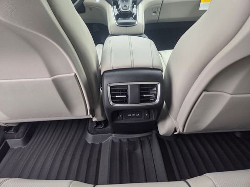 New 2026 Acura RDX SH-AWD w/ Advance Package image 18