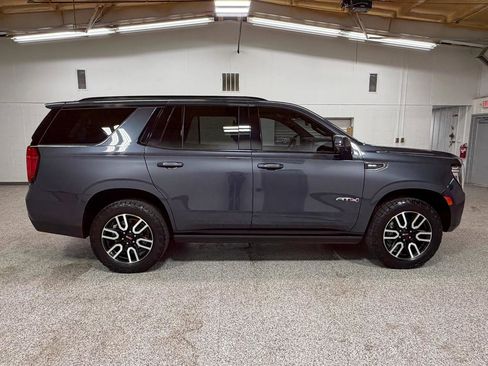 Used 2021 GMC Yukon AT4 w/ AT4 Premium Package image 5