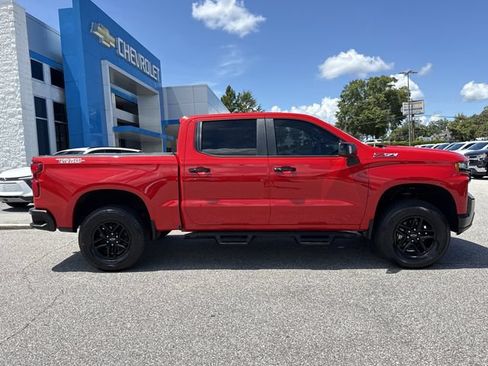Used 2021 Chevrolet Silverado 1500 LT Trail Boss w/ LT Trail Boss Premium Package AWD/4WD image 2