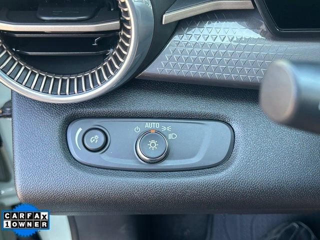 Used 2024 Chevrolet Trax ACTIV FWD image 16