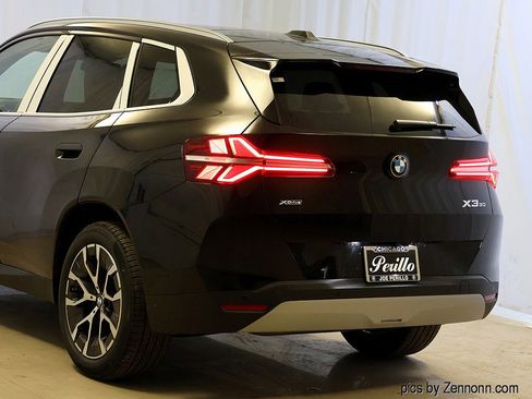 New 2026 BMW X3 xDrive30 w/ Convenience Package image 8