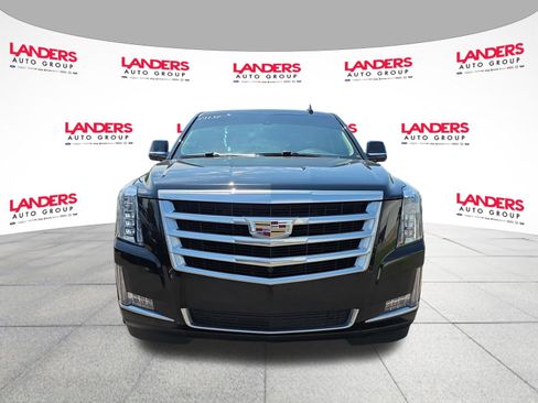 Used 2020 Cadillac Escalade 2WD image 8