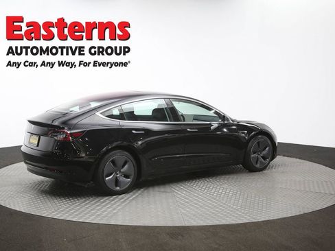 Used 2019 Tesla Model 3 Standard Range image 40