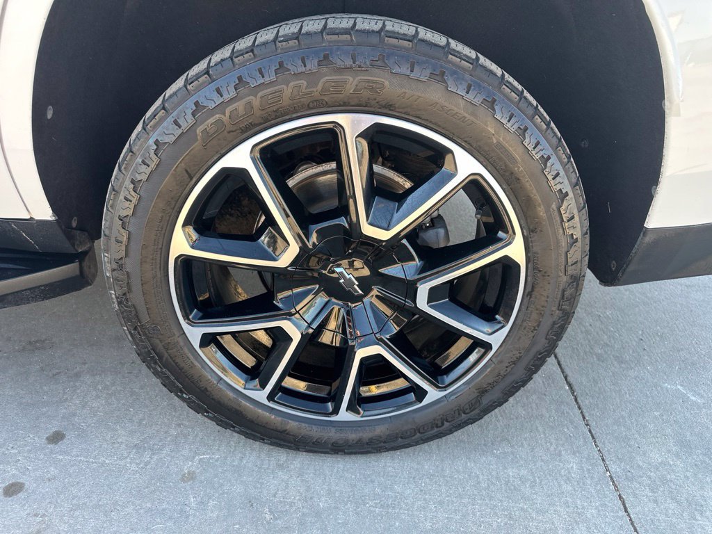 Used 2021 Chevrolet Tahoe RST AWD/4WD image 42