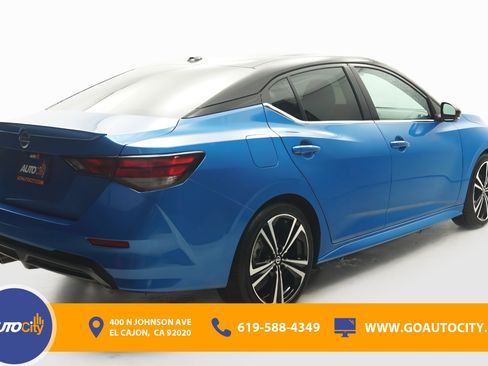 Used 2023 Nissan Sentra SR w/ SR Premium Package FWD image 6