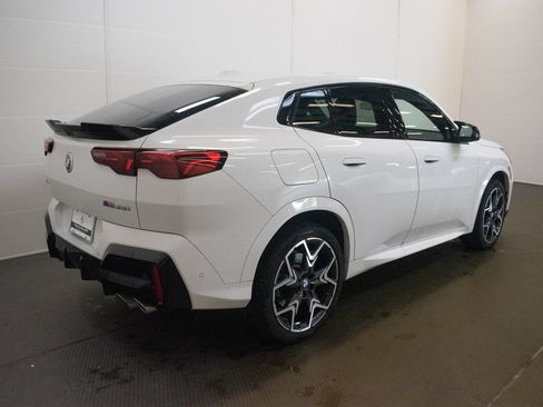 Used 2025 BMW X2 M35i AWD/4WD image 4