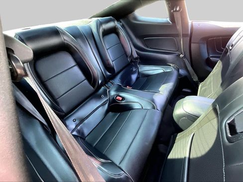 Used 2020 Ford Mustang GT Premium w/ GT Performance Package RWD image 17