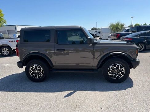 Used 2025 Ford Bronco 2-Door AWD/4WD image 4
