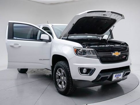 Used 2017 Chevrolet Colorado Z71 image 15