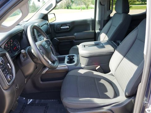 Used 2021 Chevrolet Silverado 1500 LT Trail Boss AWD/4WD image 15