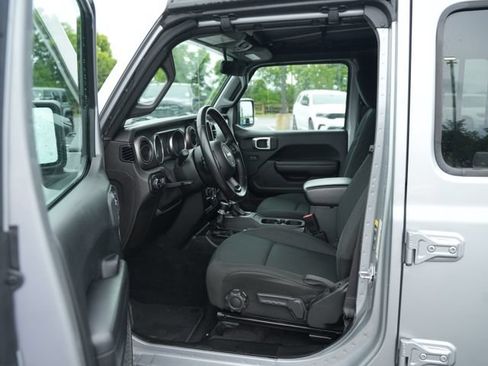 Used 2021 Jeep Wrangler Unlimited Sport AWD/4WD image 12