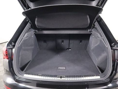 Used 2023 Audi Q3 2.0T Premium Plus image 29