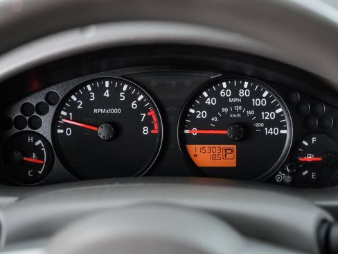 Used 2020 Nissan Frontier SV RWD image 15