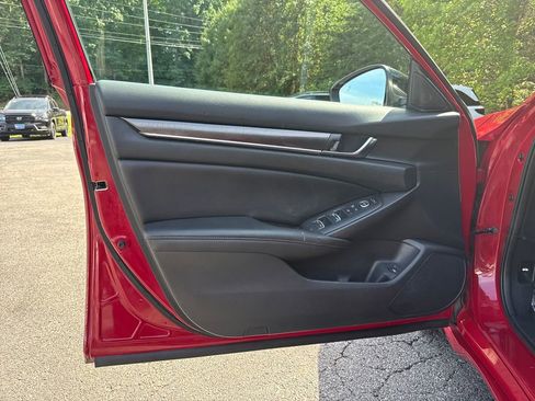 Used 2021 Honda Accord Sport image 23