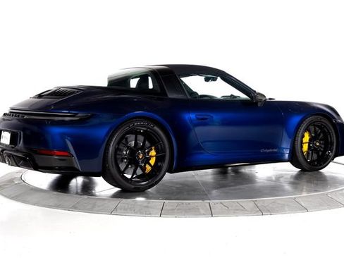 Used 2026 Porsche 911 Targa 4 GTS AWD/4WD image 5