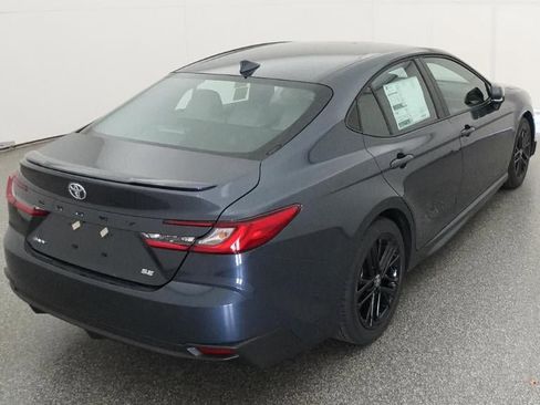 New 2026 Toyota Camry SE FWD image 8