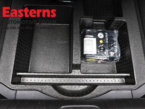 Used 2016 Acura RLX Sport Hybrid w/ Technology Pkg image 23