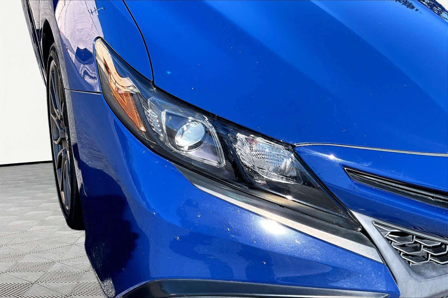 Used 2024 Toyota Camry SE w/ Convenience Package FWD image 28