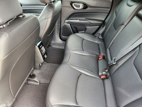 New 2026 Jeep Compass Latitude AWD/4WD image 40