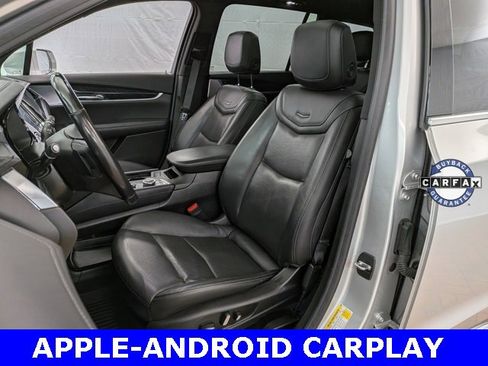 Used 2020 Cadillac XT6 Premium Luxury image 11