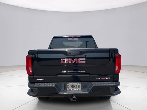 Used 2023 GMC Sierra 1500 AT4X image 7