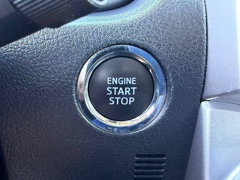 Used 2022 Toyota 4Runner Limited AWD/4WD image 31