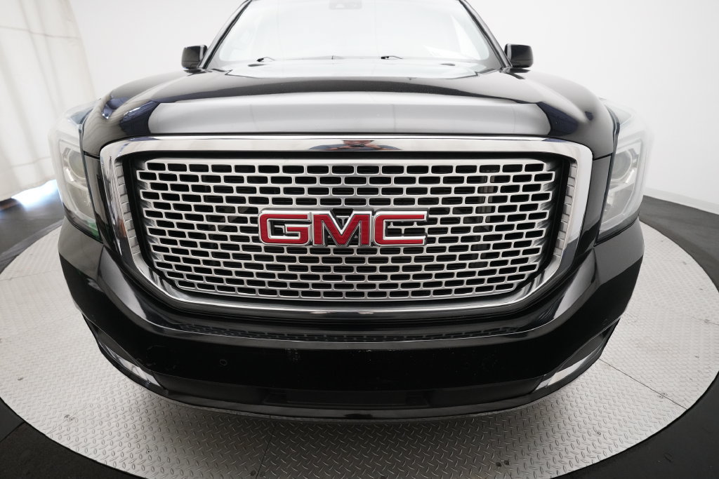 Used 2016 GMC Yukon Denali w/ Open Road Package RWD image 22