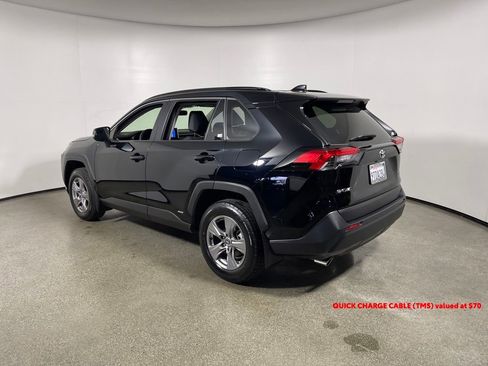 Certified 2025 Toyota RAV4 LE image 5