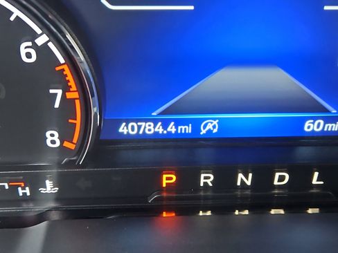 Used 2023 Ford Maverick Lariat w/ Lariat Luxury Package image 6