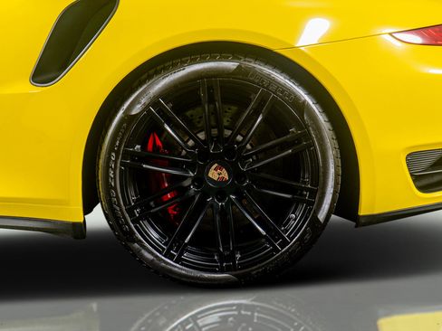 Used 2015 Porsche 911 Turbo w/ Sport Chrono Package image 19