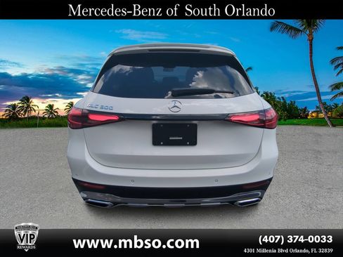 Certified 2026 Mercedes-Benz GLC 300 image 18
