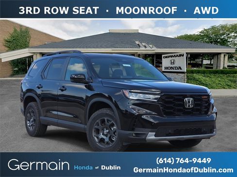 New 2025 Honda Pilot TrailSport image 1