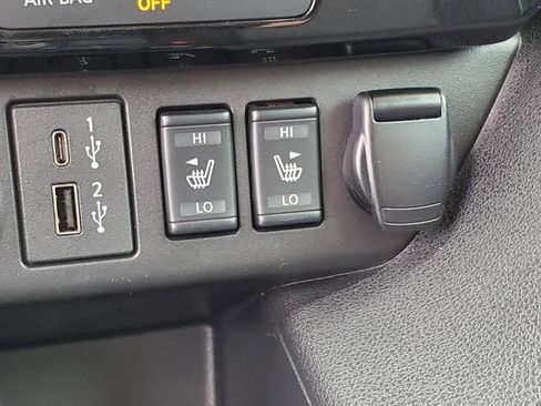 Certified 2023 Nissan Leaf SV Plus image 21