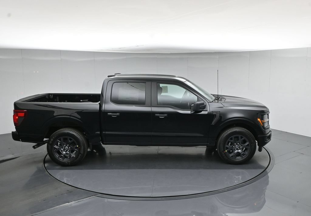 New 2026 Ford F150 STX w/ Equipment Group 200A RWD image 37