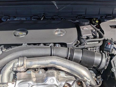 New 2026 Mercedes-Benz GLB 250 image 14