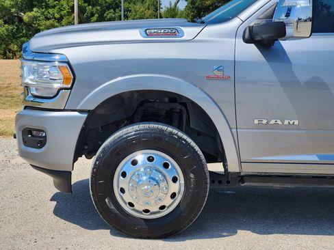 Used 2024 RAM 3500 Limited w/ Towing Technology Group AWD/4WD image 8