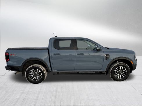 Used 2025 Ford Ranger Lariat w/ FX4 Off-Road Package image 8