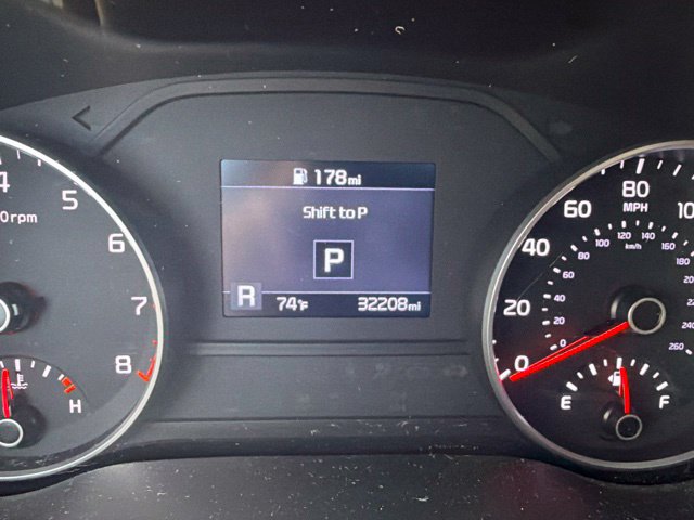 Certified 2022 Kia Sportage EX w/ EX Technology Package FWD image 17