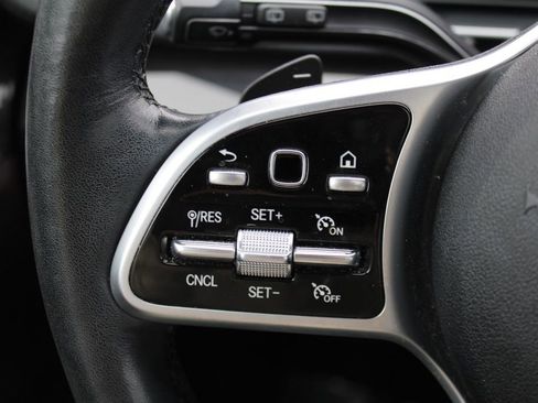 Certified 2022 Mercedes-Benz GLS 450 4MATIC image 16